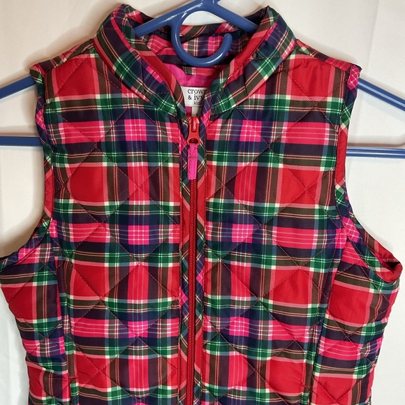 Crown and ivy kids large red plaid vest like new large - Picture 3 of 7